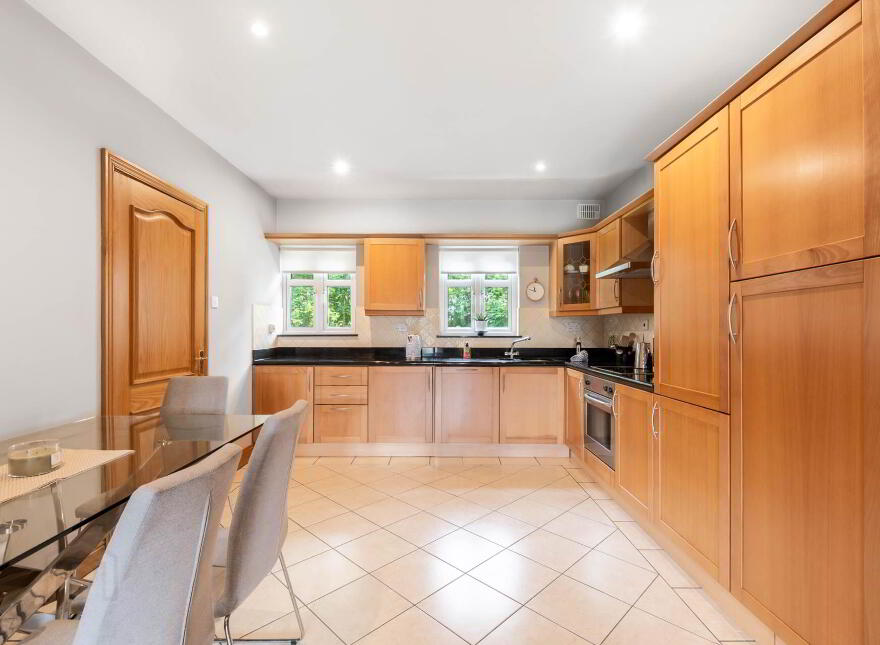72 Dun, Salthill, H91RE47