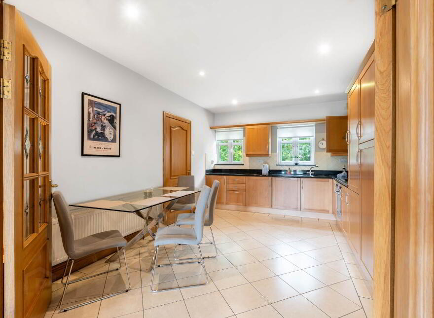72 Dun, Salthill, H91RE47