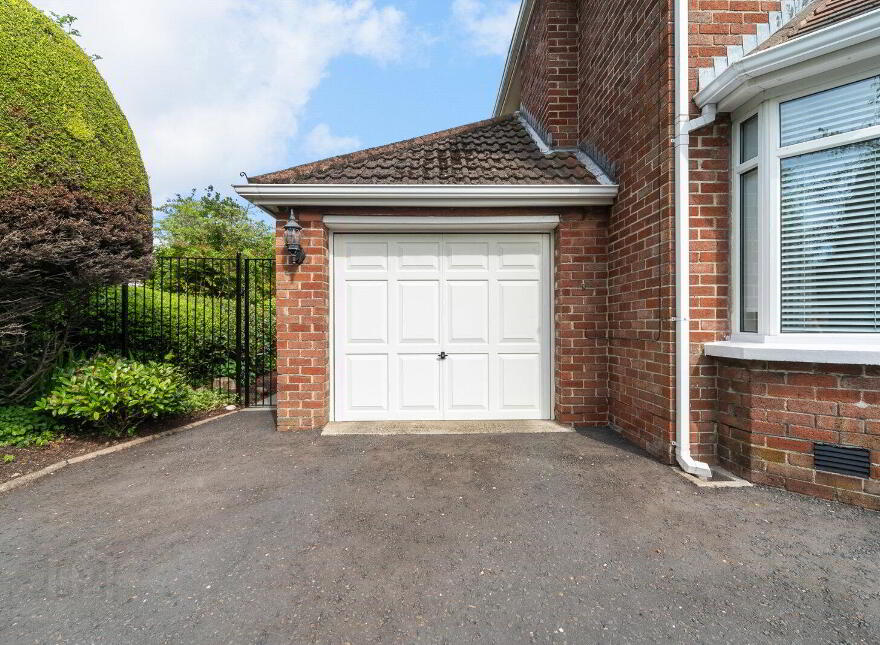 90 Harberton Park, Belfast, BT9 6TU