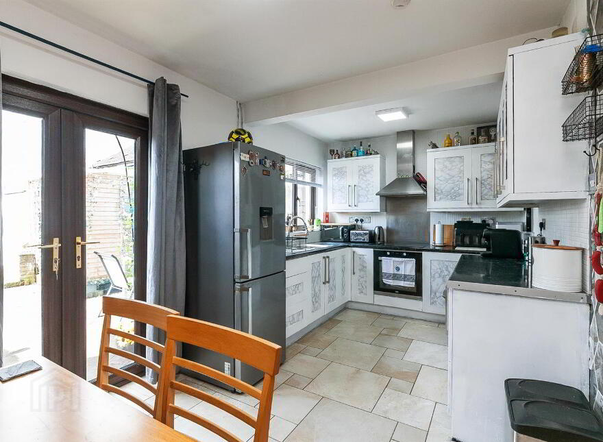 48 Rossmore Green, Greenisland, BT38 8TG