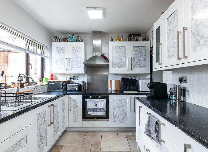 48 Rossmore Green, Greenisland, BT38 8TG