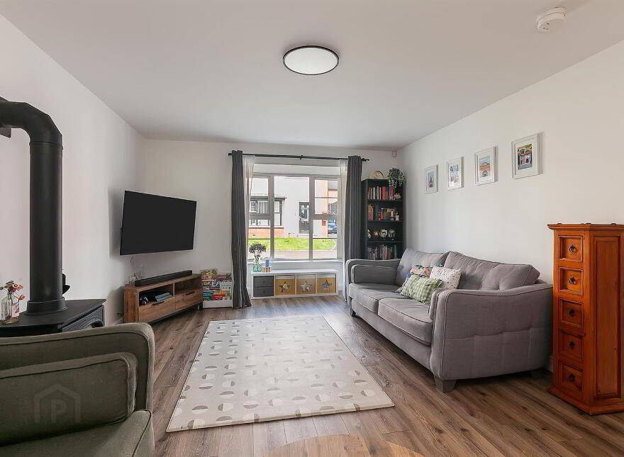 41 Highgrove Road, Carrickfergus, BT38 9AG