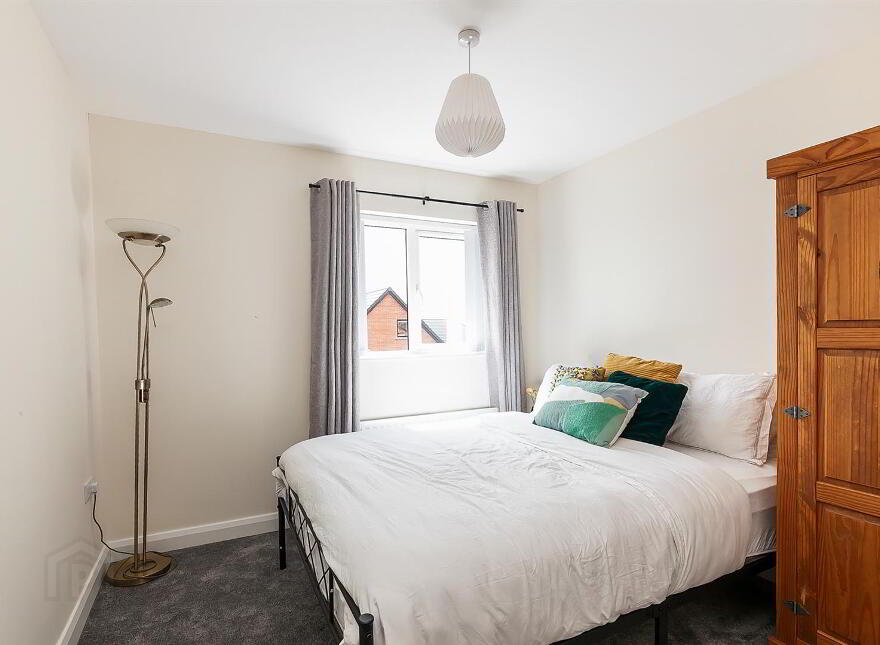 41 Highgrove Road, Carrickfergus, BT38 9AG