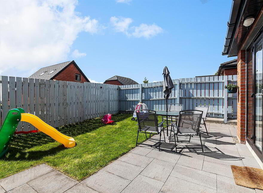 41 Highgrove Road, Carrickfergus, BT38 9AG