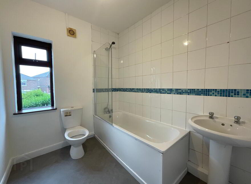 56 Woodvale Pass, Belfast, BT13 3FN