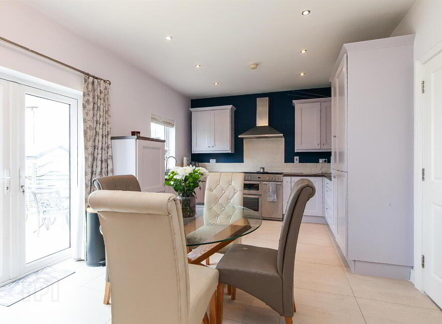 6 Blackrock Boulevard, Newtownabbey, BT36 4NQ