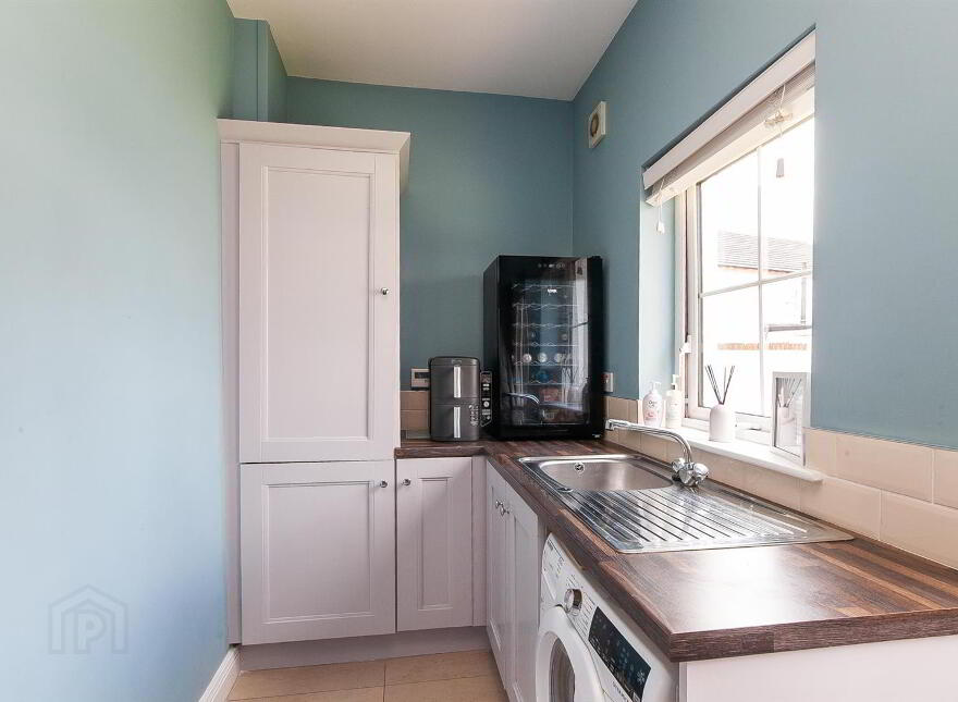 6 Blackrock Boulevard, Newtownabbey, BT36 4NQ