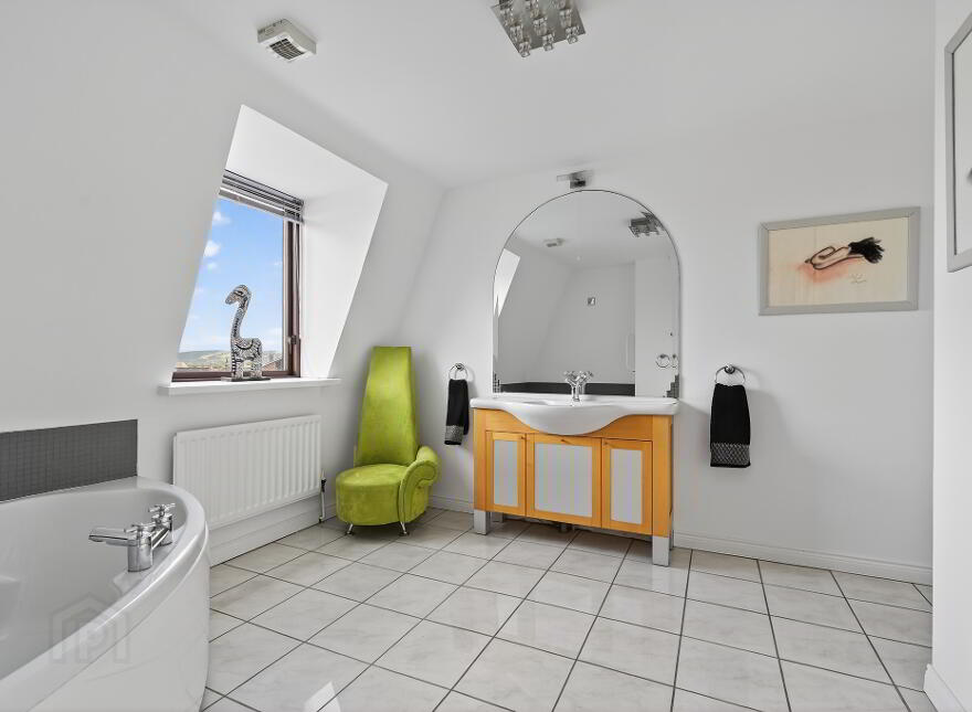 50 St Johns Wharf, Belfast, BT1 3LT