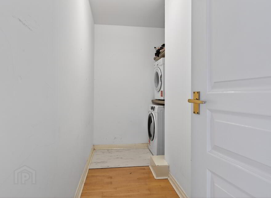50 St Johns Wharf, Belfast, BT1 3LT