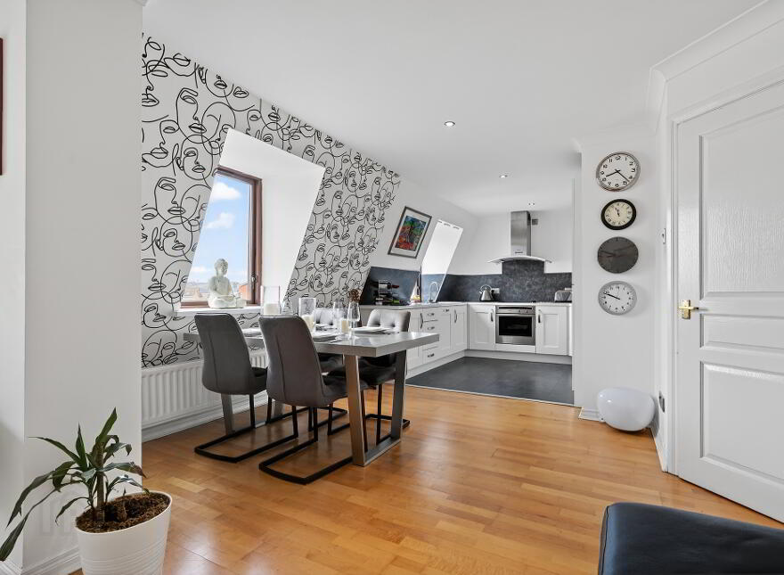 50 St Johns Wharf, Belfast, BT1 3LT