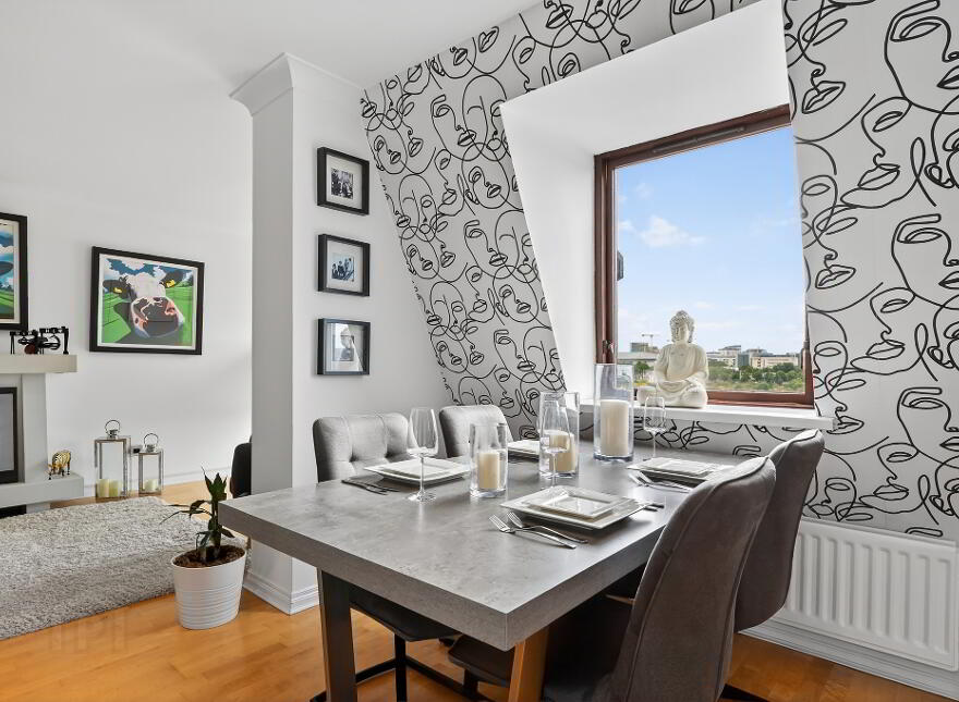 50 St Johns Wharf, Belfast, BT1 3LT