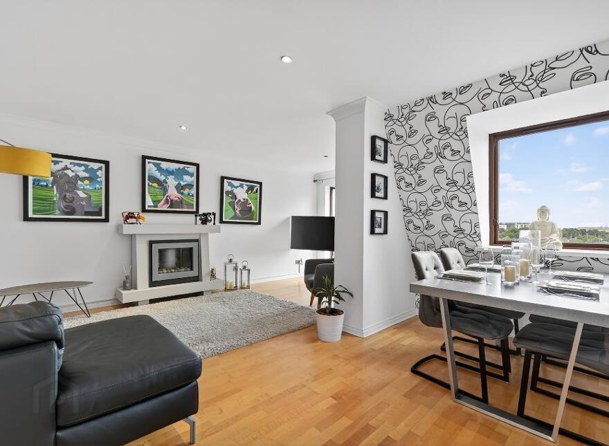 50 St Johns Wharf, Belfast, BT1 3LT