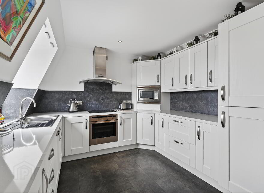 50 St Johns Wharf, Belfast, BT1 3LT