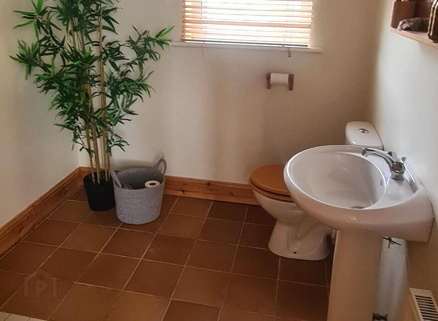 6 Greaghnafarna, Ballinaglera, Carrick-On-Shannon, N41Y1F1