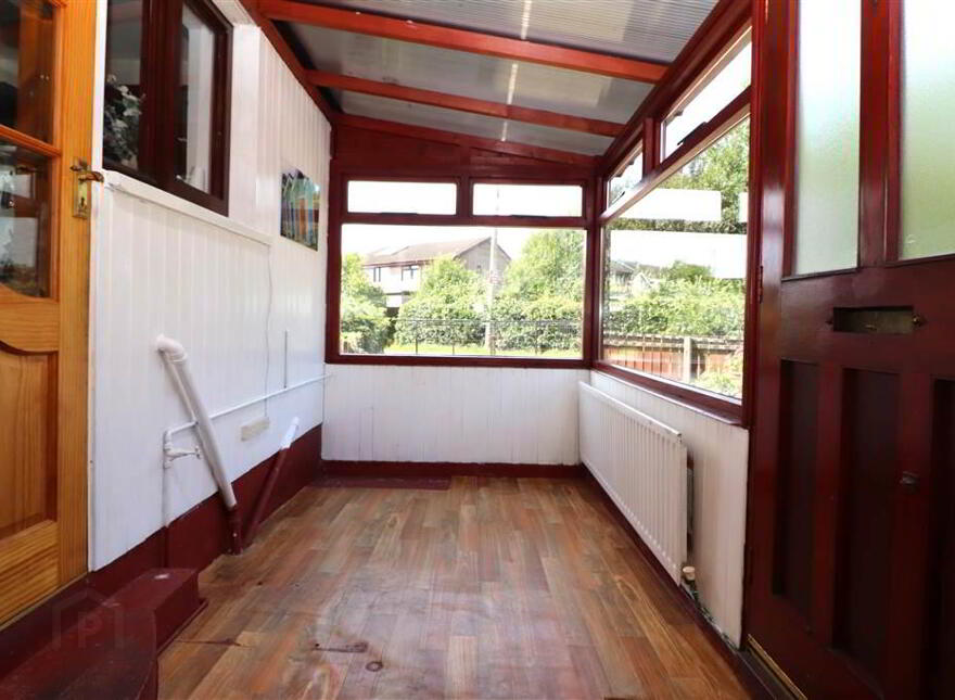 54 Coronation Gardens, Halftown Road, Lisburn, BT27 4RG