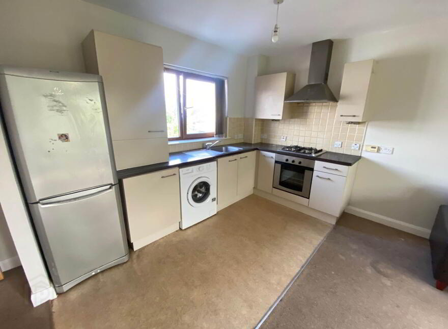 Apt 3 30, Chatsworth Street, Belfast, BT5 4QQ
