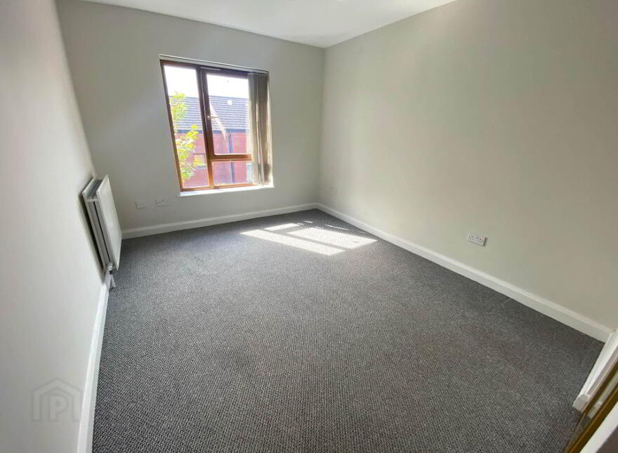 Apt 3 30, Chatsworth Street, Belfast, BT5 4QQ