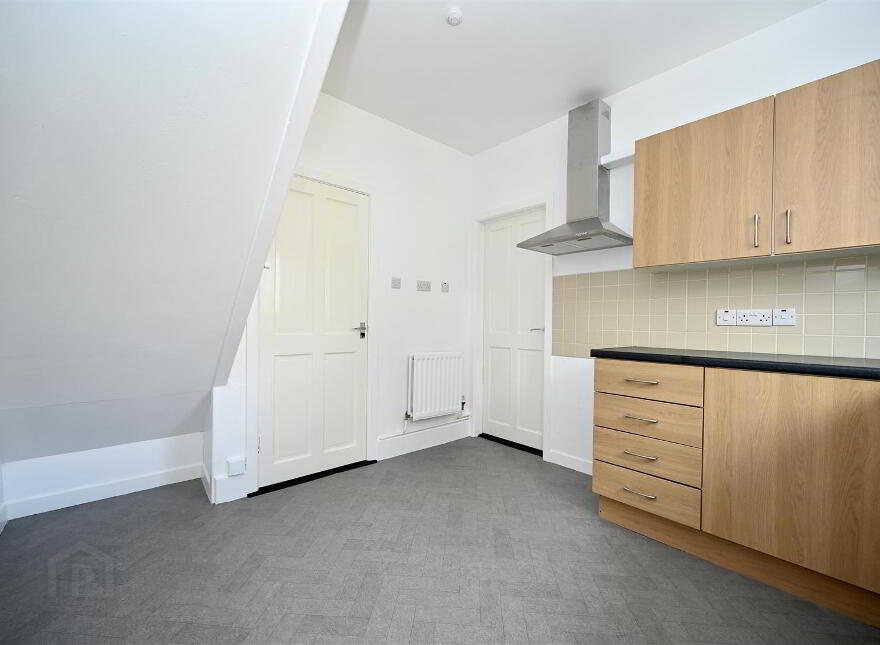 8 James Street, Newtownards, BT23 4DY