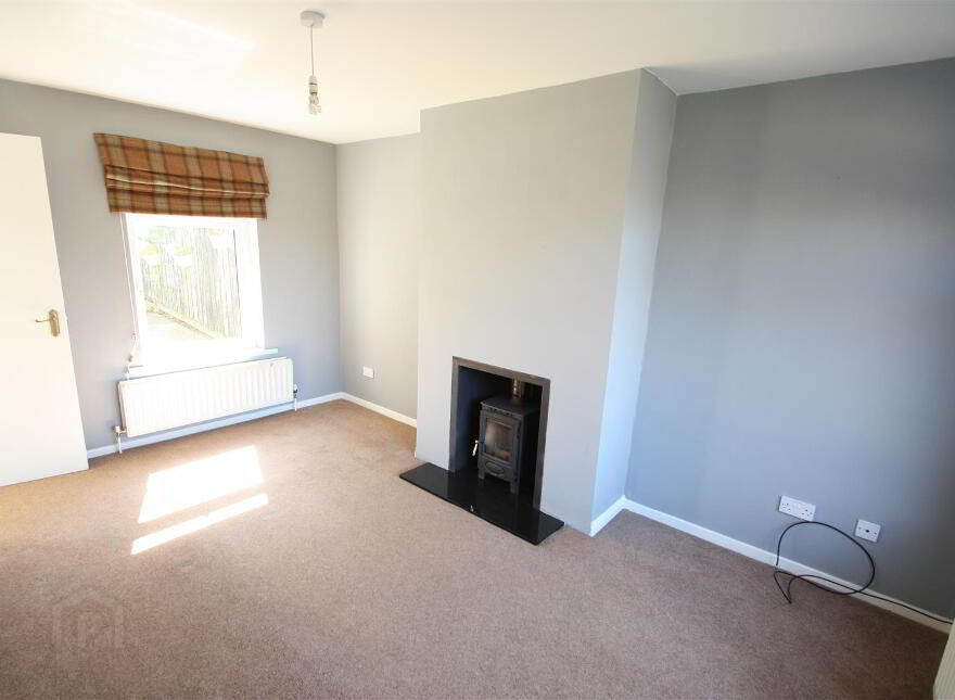 15 Crombeg Court, Hillsborough, BT26 6PZ