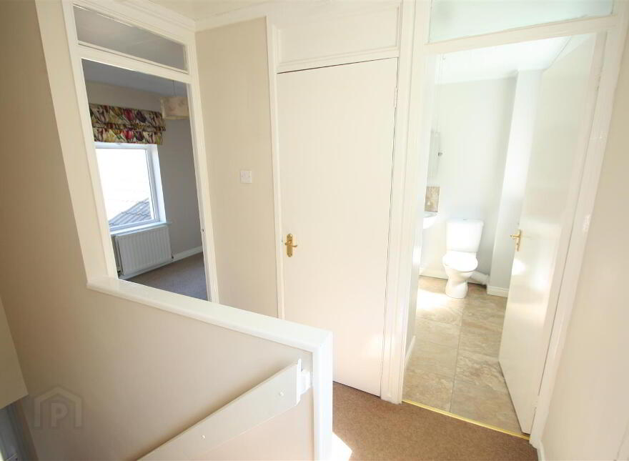 15 Crombeg Court, Hillsborough, BT26 6PZ
