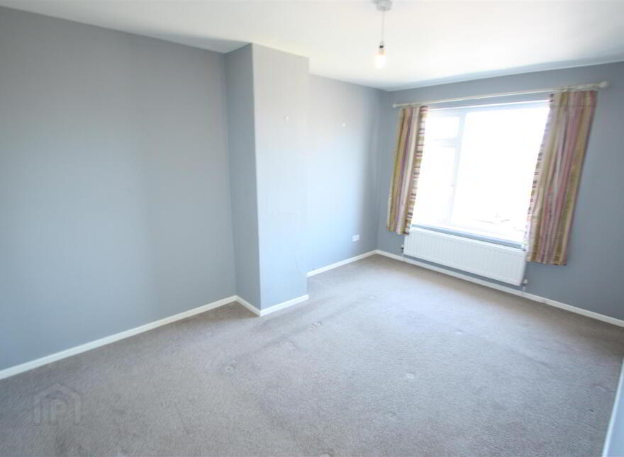 15 Crombeg Court, Hillsborough, BT26 6PZ