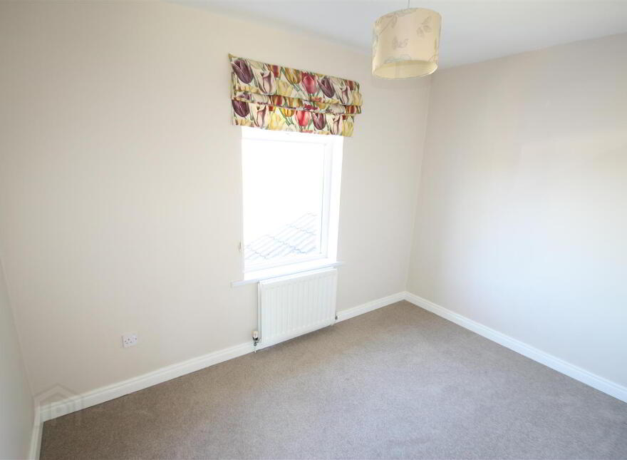 15 Crombeg Court, Hillsborough, BT26 6PZ