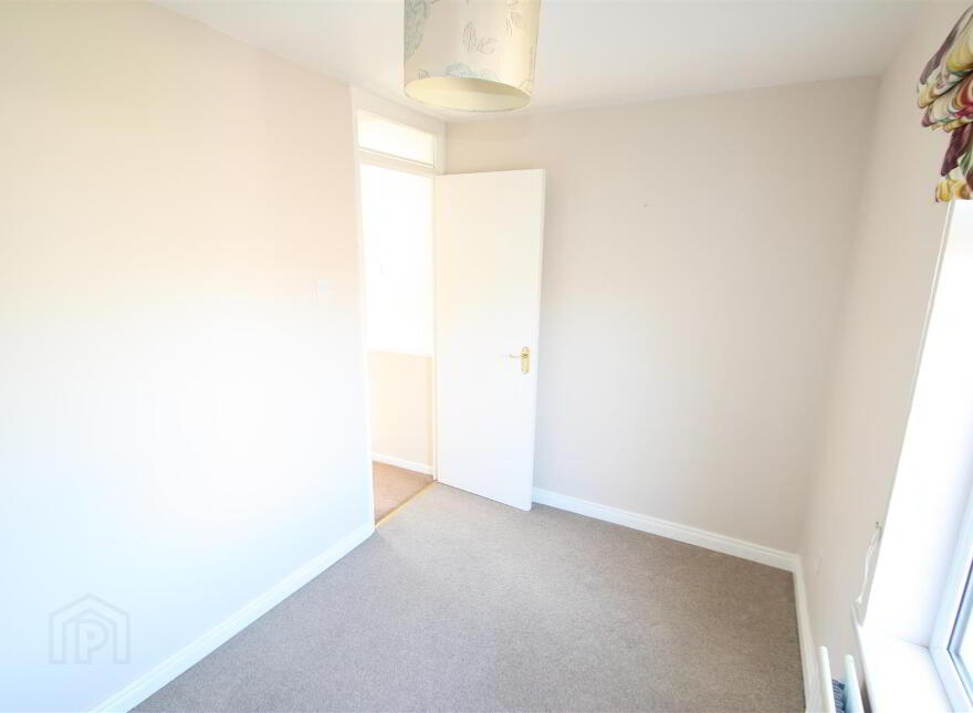 15 Crombeg Court, Hillsborough, BT26 6PZ