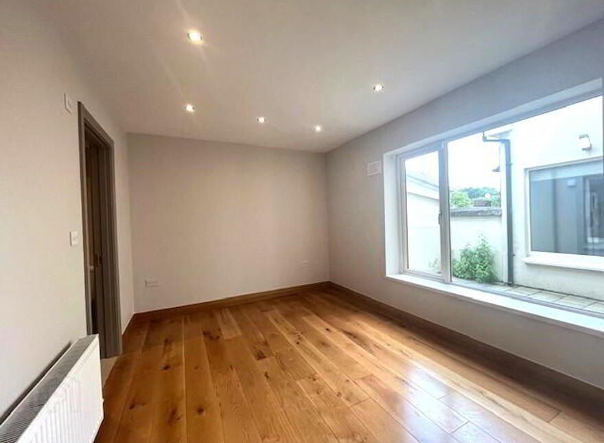 Esker Cottages, Lucan
