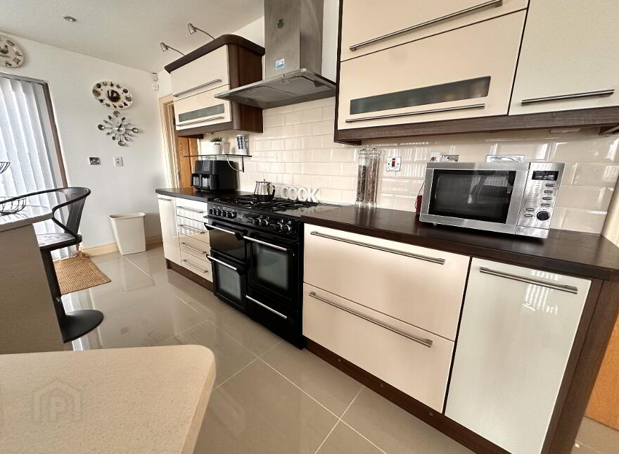 69 Stracomer Hill, Tullan Strand, Bundoran, F94W300
