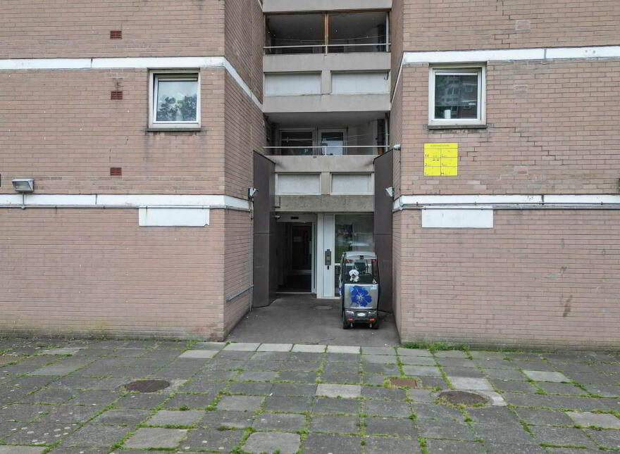 9a Woodland House, Woodland Drive, Newtownabbey, BT37 9SG