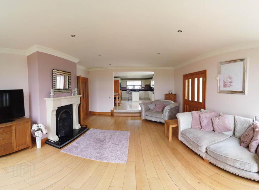 Carrickafoden, Carndonagh, F93E142