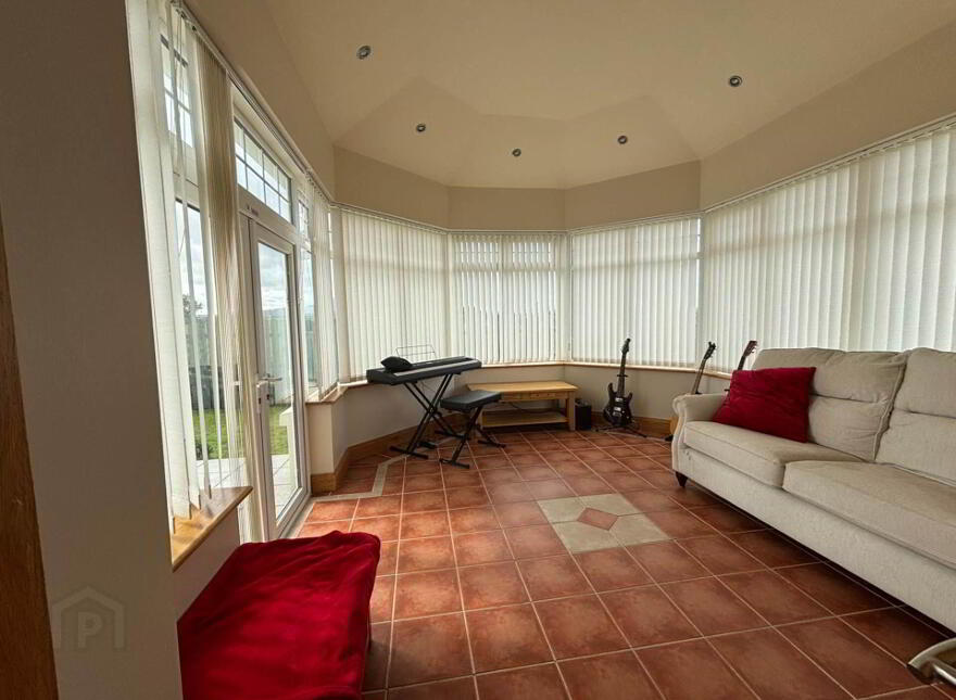 Carrickafoden, Carndonagh, F93E142