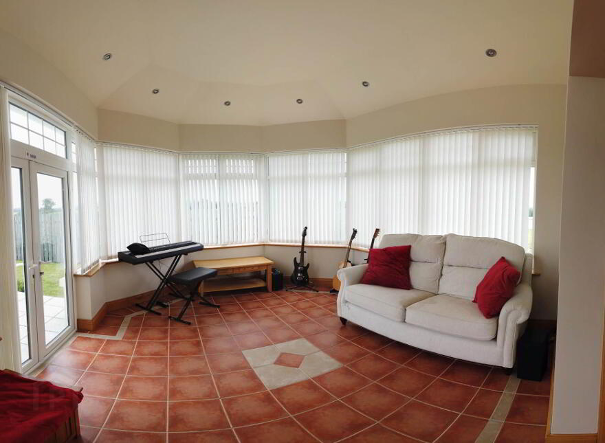 Carrickafoden, Carndonagh, F93E142