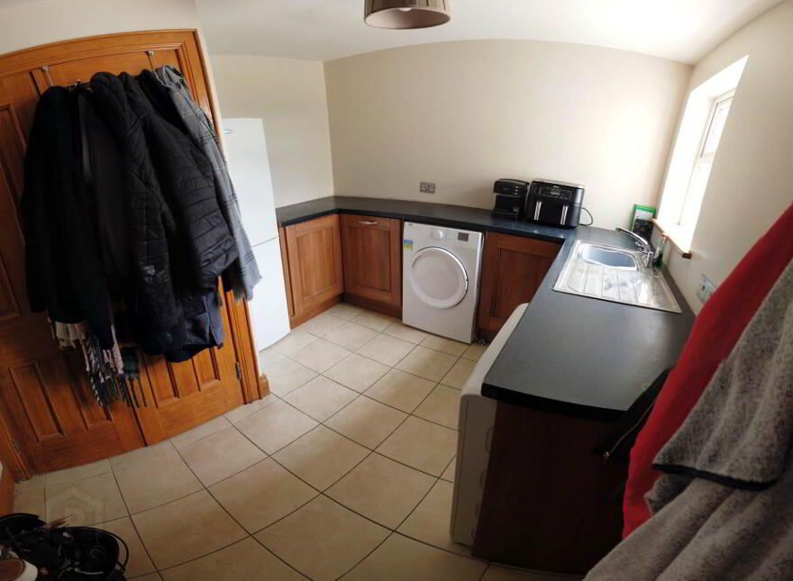 Carrickafoden, Carndonagh, F93E142