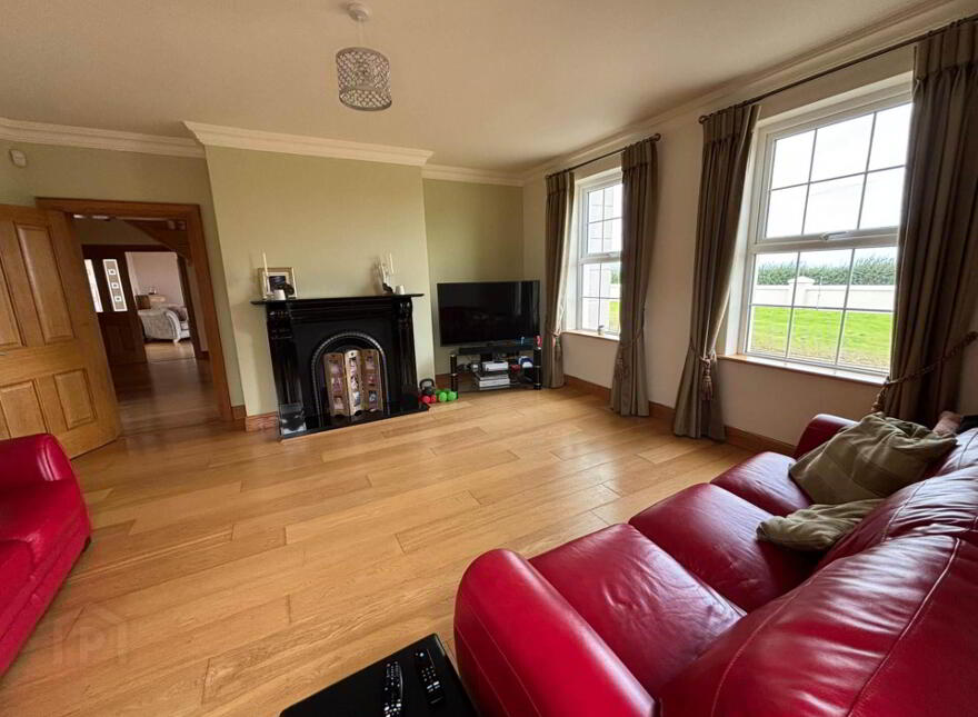Carrickafoden, Carndonagh, F93E142