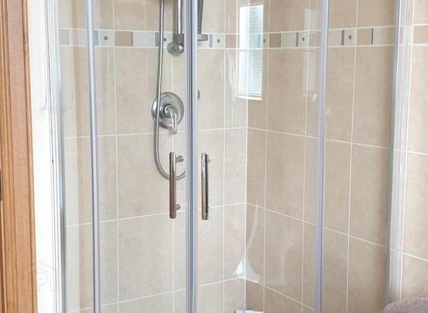 Carrickafoden, Carndonagh, F93E142