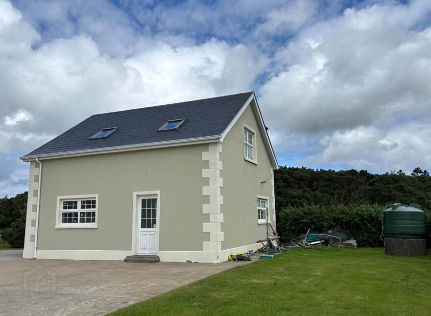 Carrickafoden, Carndonagh, F93E142