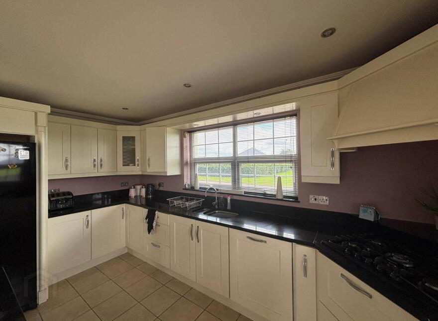 Carrickafoden, Carndonagh, F93E142