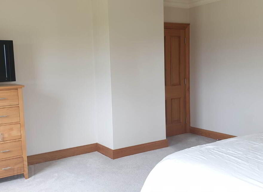 Carrickafoden, Carndonagh, F93E142