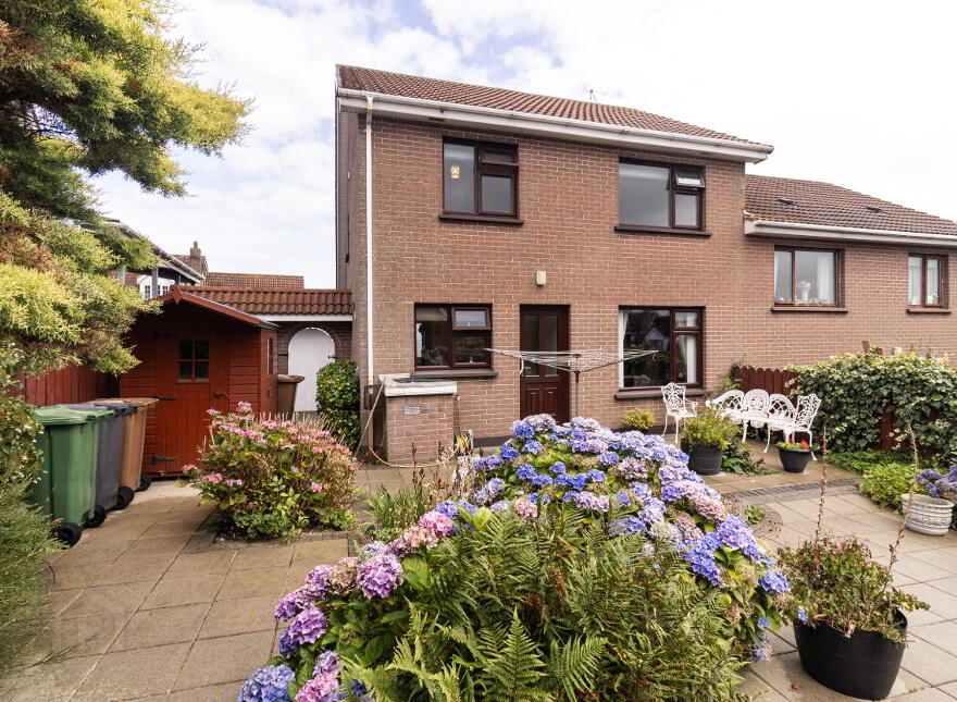 96 Breezemount, Hamiltonsbawn, BT61 9SB