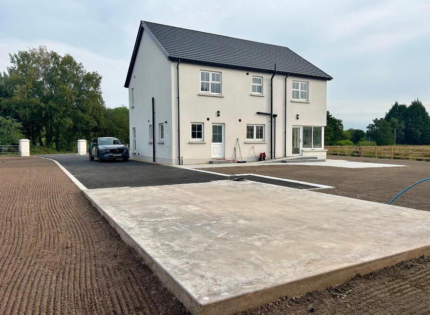 Annaloughan Road, Augher, BT77 0BW