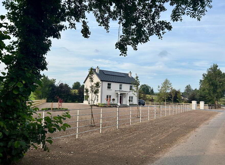 Annaloughan Road, Augher, BT77 0BW photo
