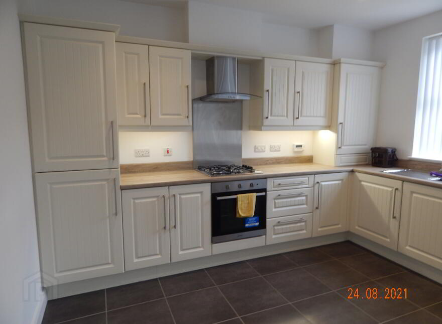 5 Readers Avenue, Ballyclare, BT39 9BJ