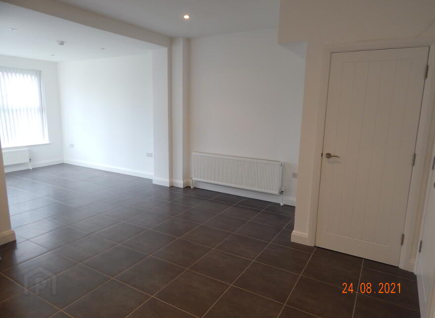 5 Readers Avenue, Ballyclare, BT39 9BJ