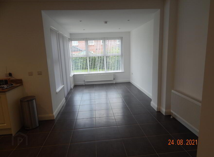 5 Readers Avenue, Ballyclare, BT39 9BJ