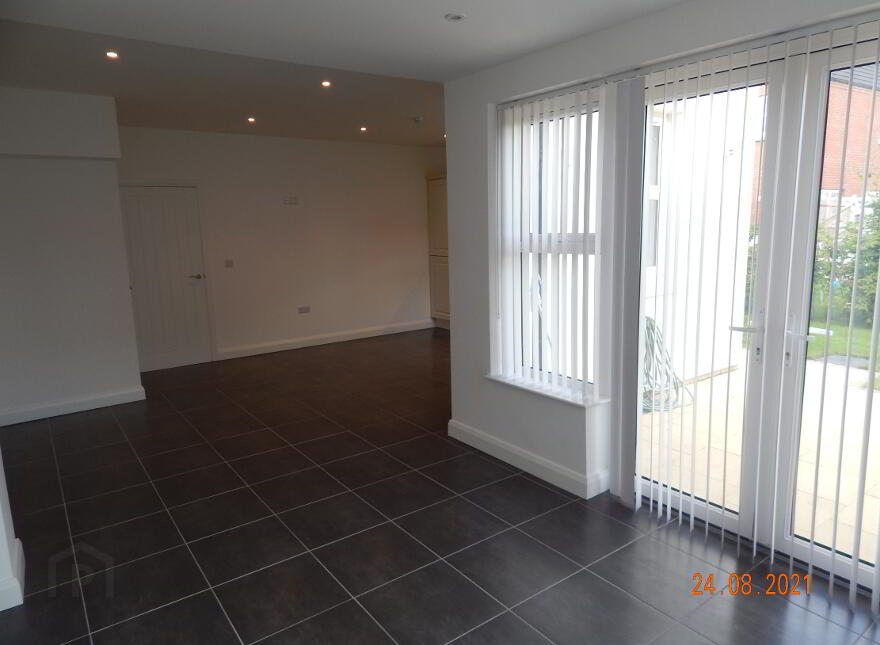 5 Readers Avenue, Ballyclare, BT39 9BJ