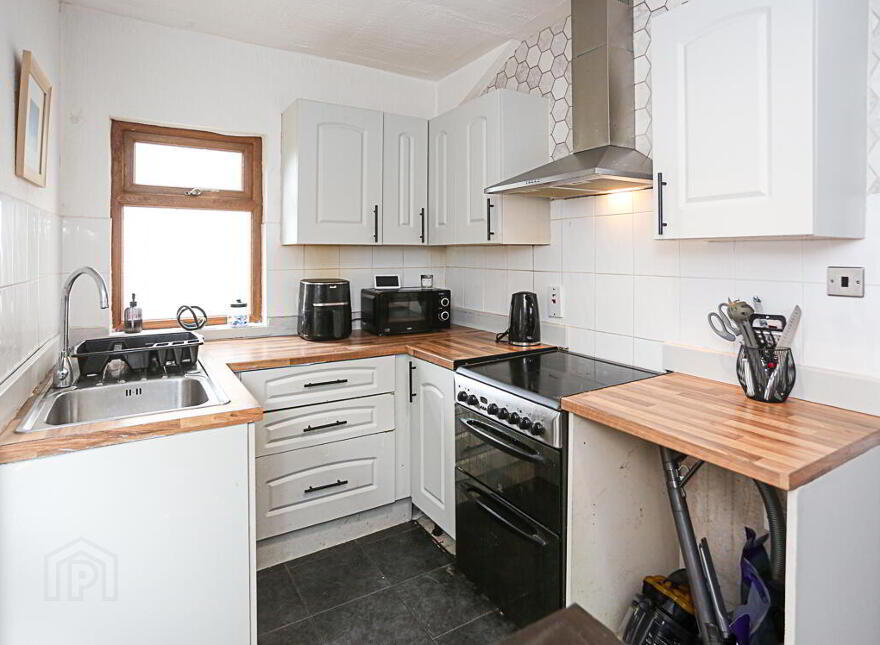 90 Elmwood Drive, Bangor, BT20 3LL