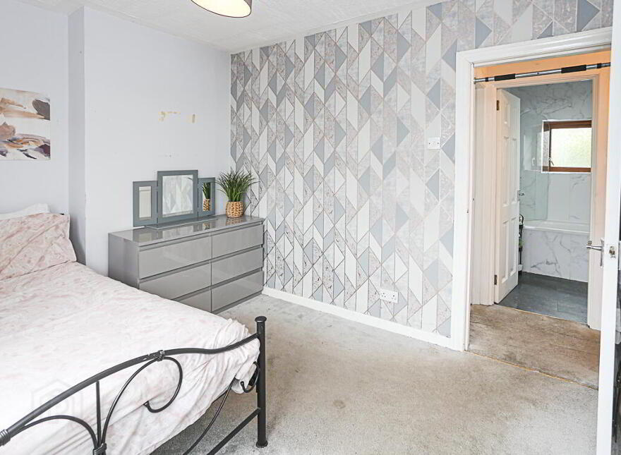 90 Elmwood Drive, Bangor, BT20 3LL