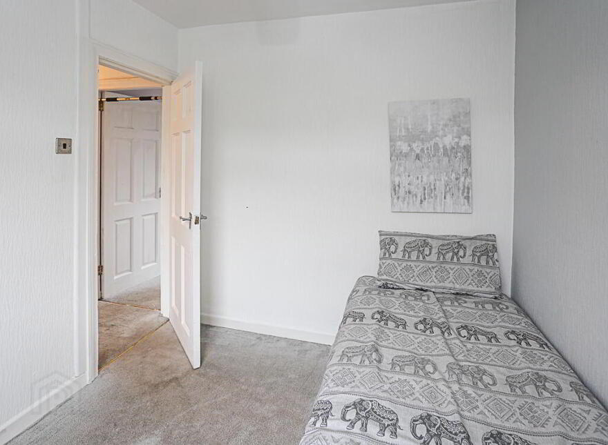 90 Elmwood Drive, Bangor, BT20 3LL