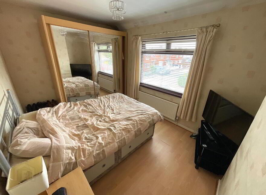 249 Joanmount Gardens, Belfast, BT14 6PA